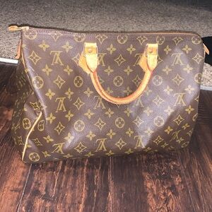 Louis Vuitton Tote Bag